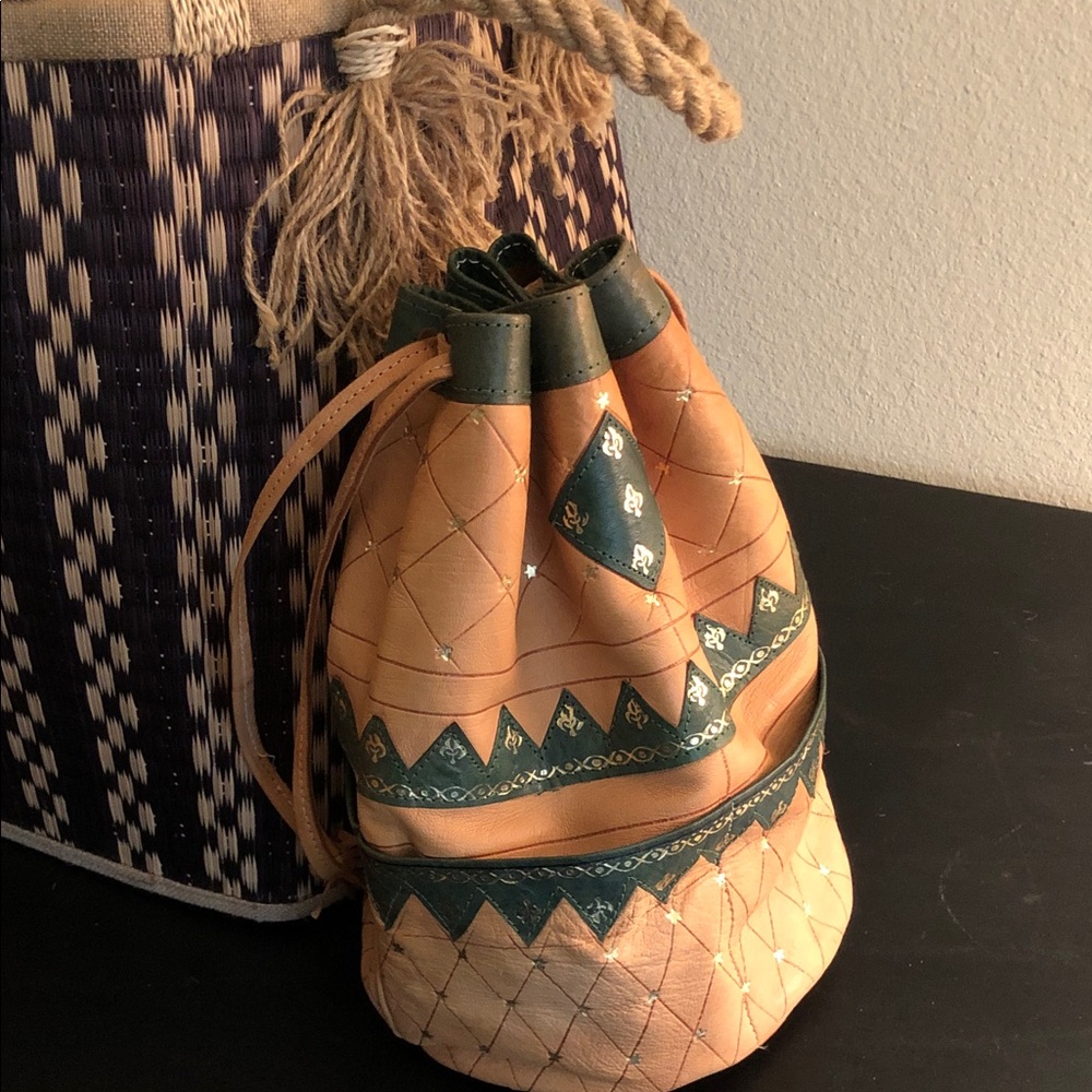 Moroccan Stylish Tan and Green Leather Drawstring Bag